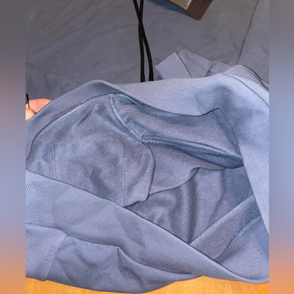 Fabletics Hoodie - Picture 4 of 5